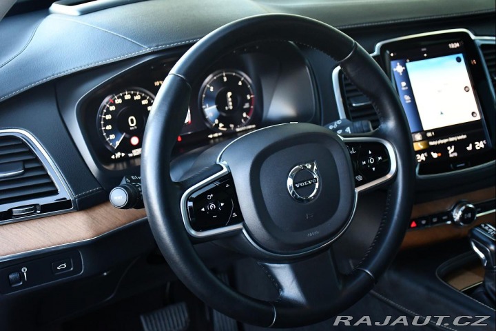 Volvo XC90 D4 INSCRIPTION PANO TAŽNÉ 2018