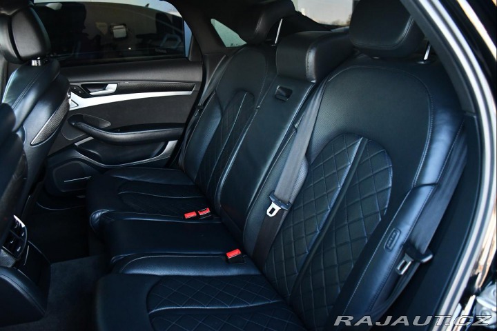 Audi S8 4.0TFSi V8T 2016