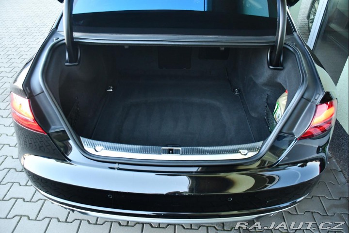 Audi S8 4.0TFSi V8T 2016