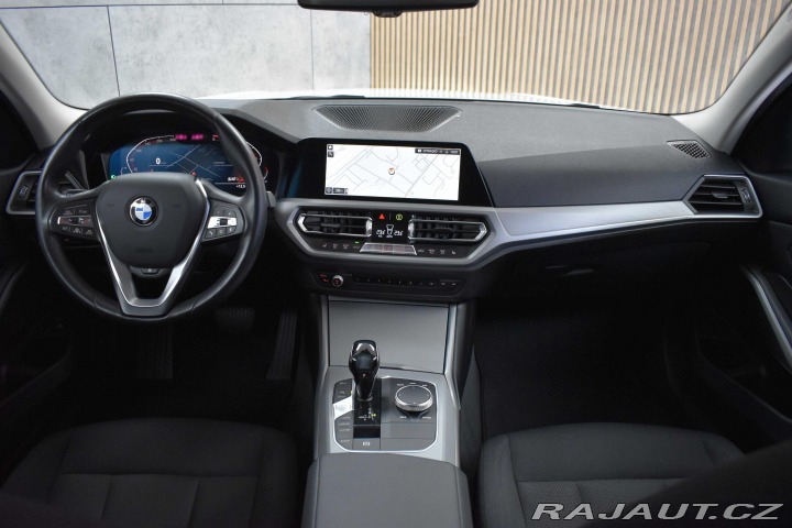 BMW 3 320d xDrive *N.TOPENÍ*KAM 2020