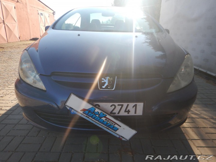 Peugeot 307 2.0 i 100 kw KABRIO 2004