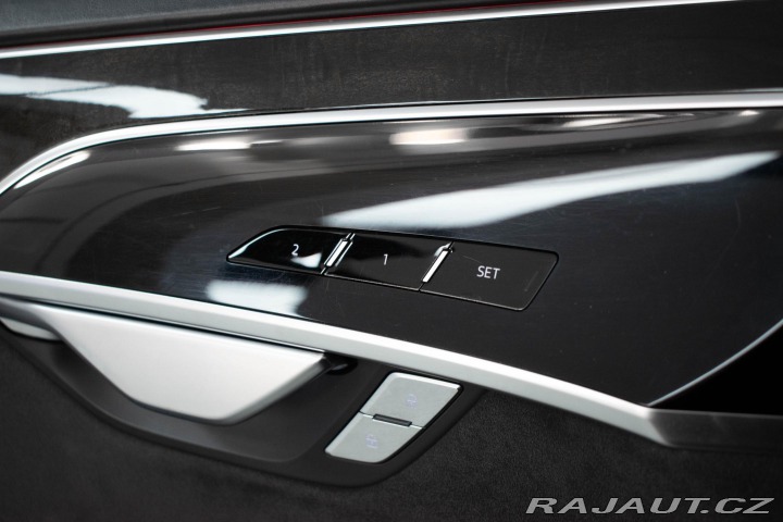 Audi A8 50 TDI QUATTRO*MAX.VÝBAVA 2017