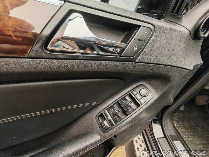 Mercedes-Benz GL 450 2011