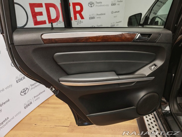 Mercedes-Benz GL 450 2011