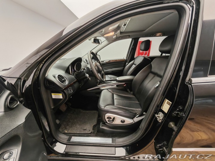 Mercedes-Benz GL 450 2011