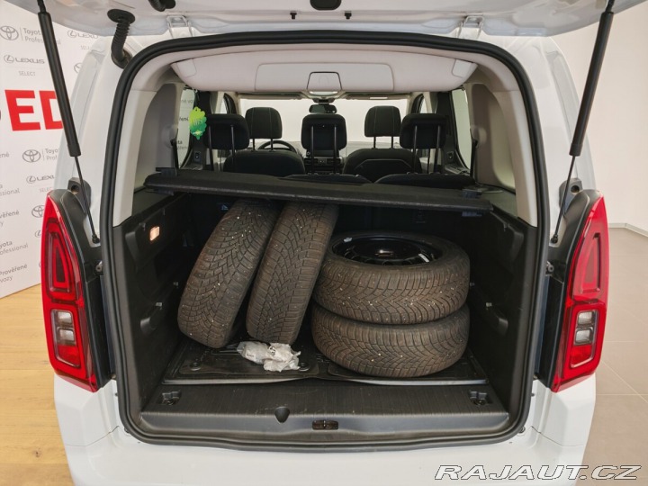 Toyota ProAce City Verso 1,5 Short 5D AT Family Co 2024