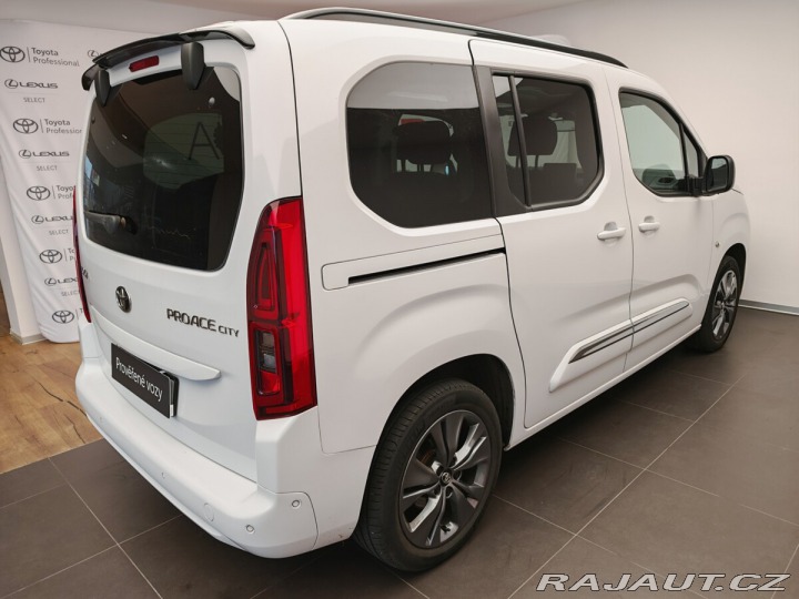Toyota ProAce City Verso 1,5 Short 5D AT Family Co 2024