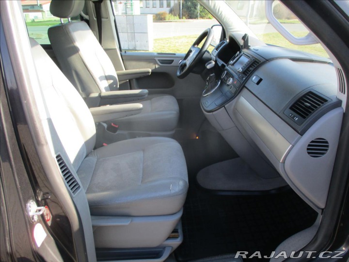 Volkswagen Multivan 2,5 TDi 128kw DSG Klimatr 2005