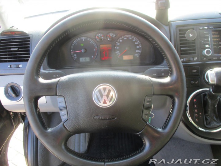 Volkswagen Multivan 2,5 TDi 128kw DSG Klimatr 2005