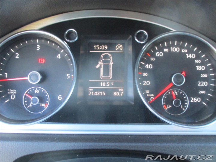 Volkswagen Passat 2,0 TDi CR 103kw 4x4 High 2011