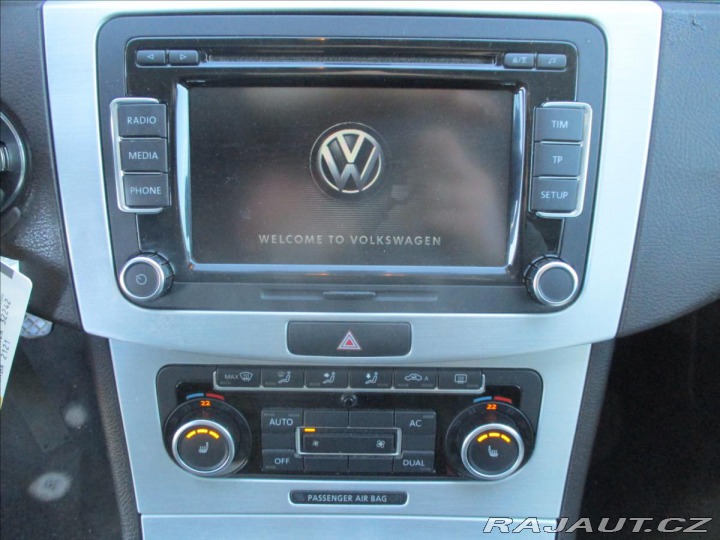 Volkswagen Passat 2,0 TDi CR 103kw 4x4 High 2011