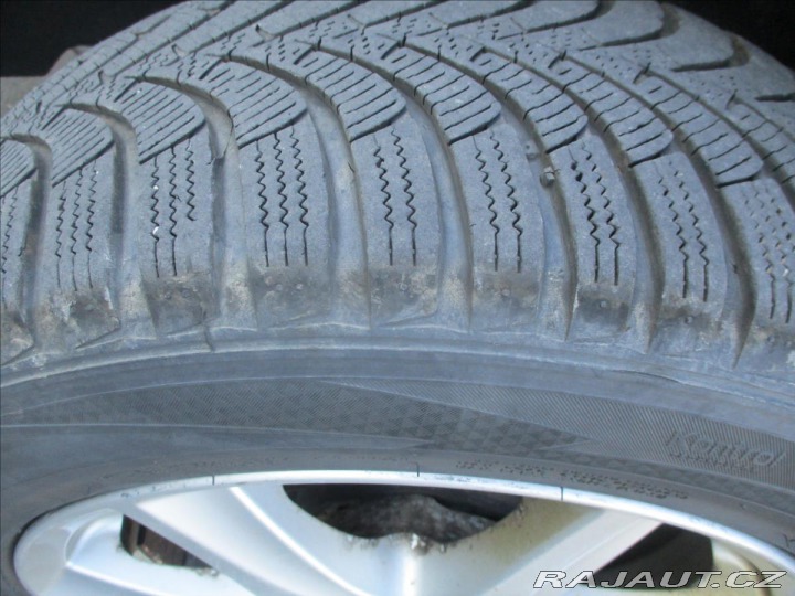 Volkswagen Passat 2,0 TDi CR 103kw 4x4 High 2011