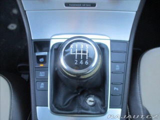 Volkswagen Passat 2,0 TDi CR 103kw 4x4 High 2011