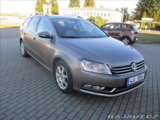 Volkswagen Passat 2,0 TDi CR 103kw 4x4 High 2011