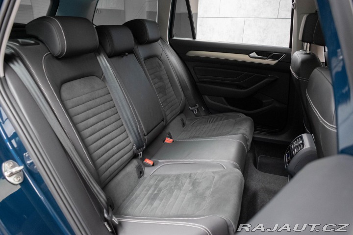 Volkswagen Passat 2.0 TSI ELEGANCE*DPH*ČR 1 2022
