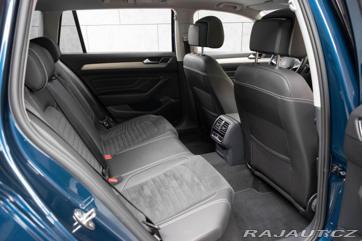 Volkswagen Passat 2.0TSI 140 ELEGANCE*ČR 1. 2022