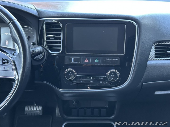 Mitsubishi Outlander 2,0 150PS Edition 100 A/ 2017