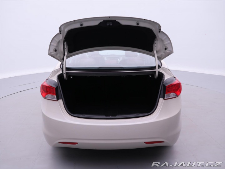 Hyundai Elantra 1,6 GDI 97kW Style 1Maj C 2012