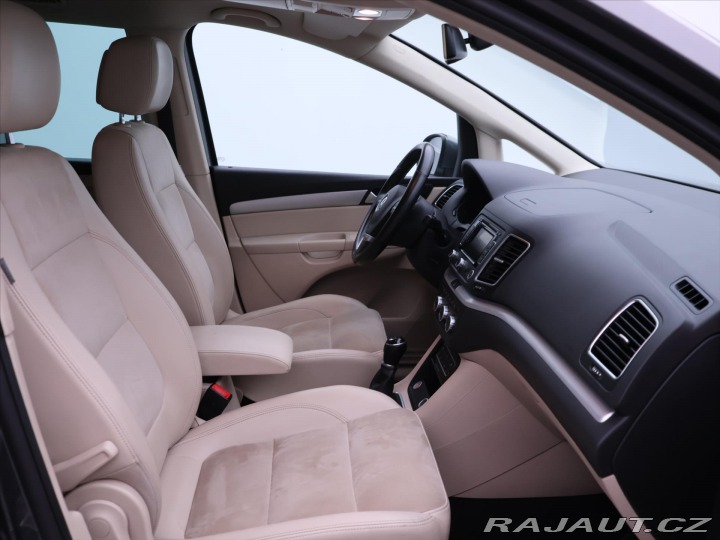 Volkswagen Sharan 2,0 TDI 100kW Highline Na 2014