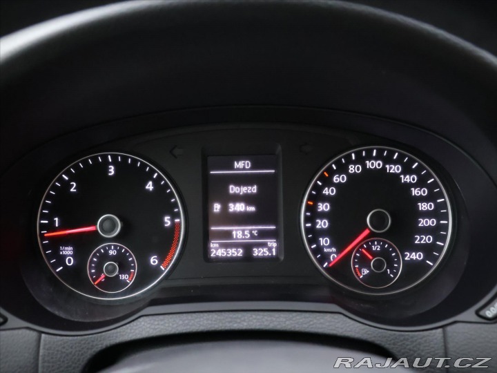 Volkswagen Sharan 2,0 TDI 100kW Highline Na 2014