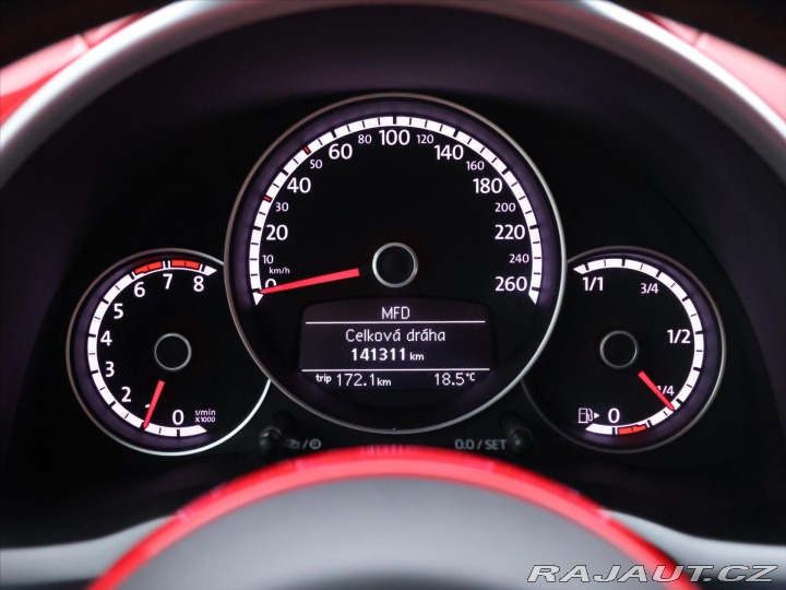 Volkswagen Beetle 1,2 TSI 77kW Aut.klima Ků 2015