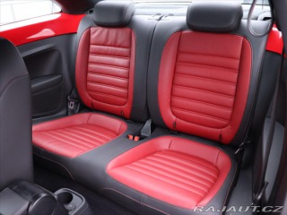 Volkswagen Beetle 1,2 TSI 77kW Aut.klima Ků 2015