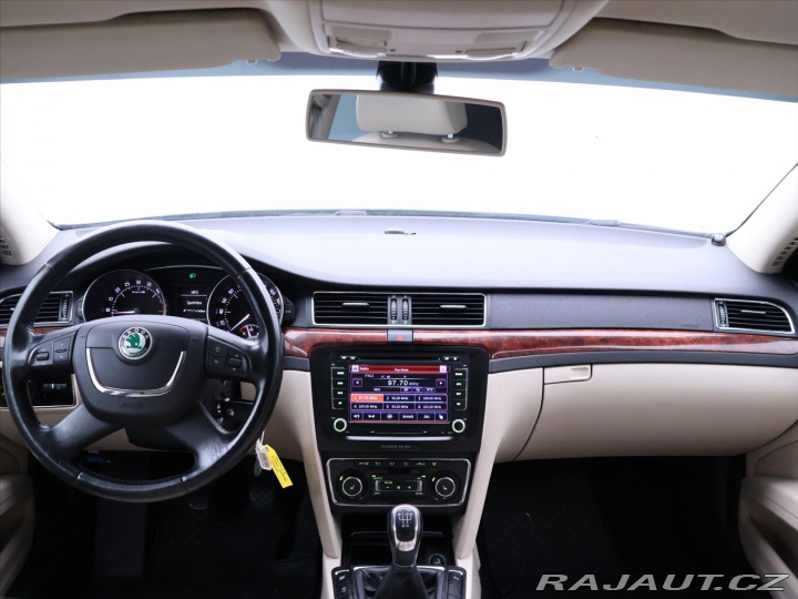 Škoda Superb 1,9 TDI 77kW Elegance Kůž 2009