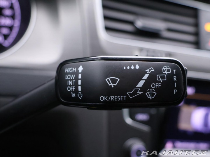 Volkswagen Golf 1,2 TSI 63kW Comfotline 2014