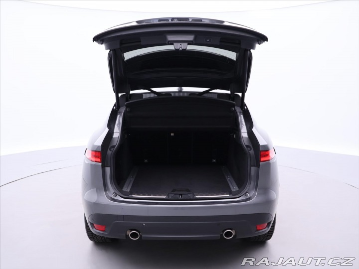 Jaguar F-Pace 3,0 30d AWD R-Sport CZ 2016