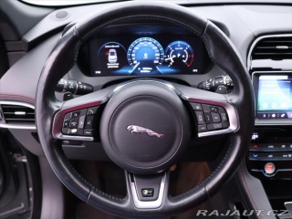 Jaguar F-Pace 3,0 30d AWD R-Sport CZ 2016