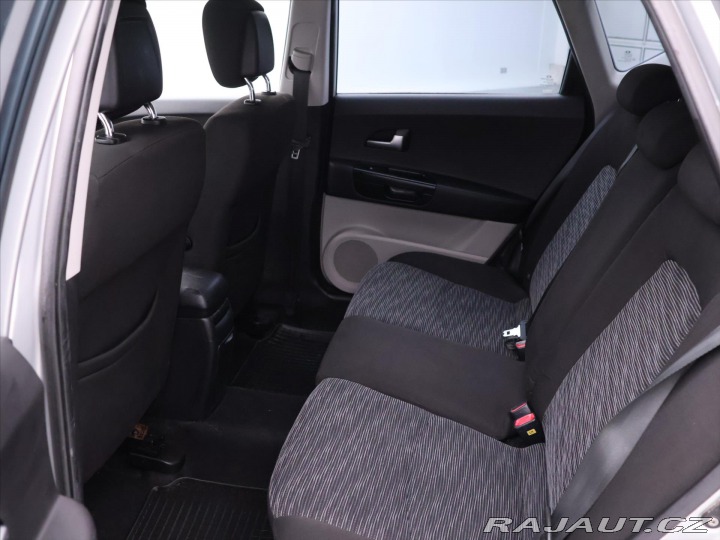 Kia Ceed 1,6 i 92kW CZ Klima 2009