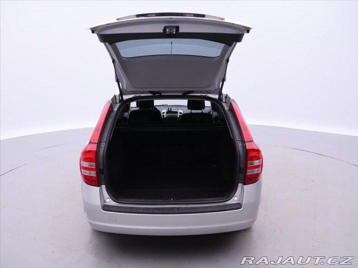 Kia Ceed 1,6 i 92kW CZ Klima 2009