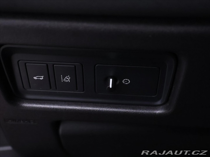Land Rover Discovery 2,0 TD4 4WD AT 132kW CZ 2015