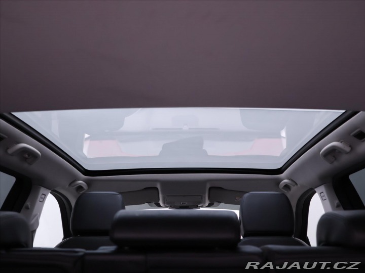 Land Rover Discovery 2,0 TD4 4WD AT 132kW CZ 2015