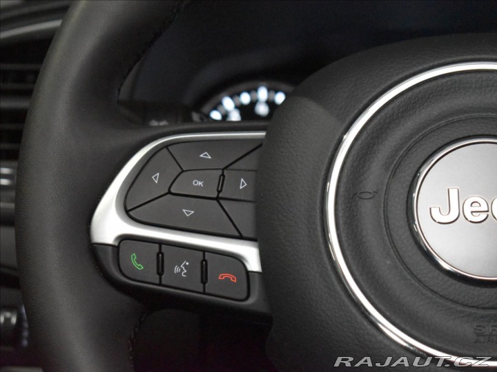 Jeep Renegade 1,5 Hybrid MHEV 1.majitel 2023