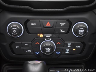 Jeep Renegade 1,5 Hybrid MHEV 1.majitel 2023