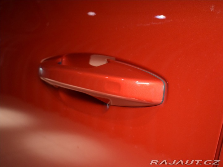 Volvo XC40 2,0 B4 AWD PLUS Bezklíč,h 2023