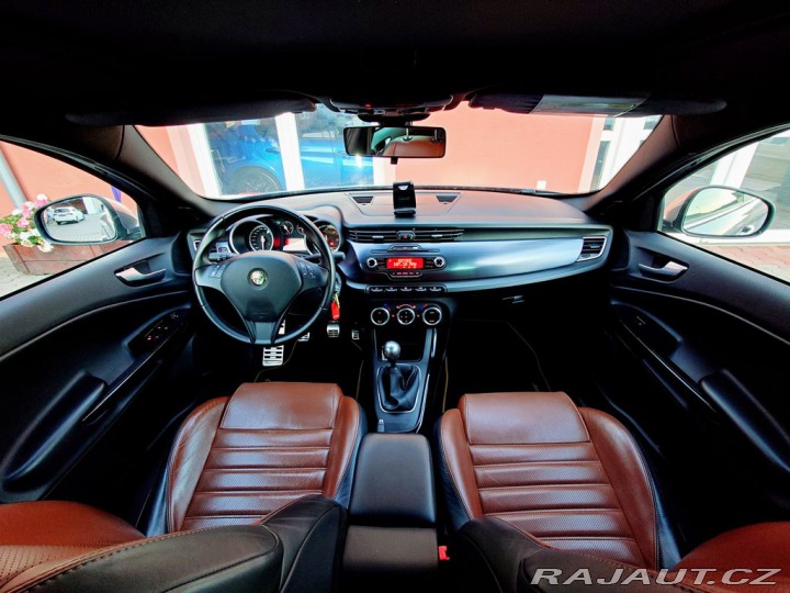 Alfa Romeo Giulietta 2.0 Turismo 103 kW REZERV 2013