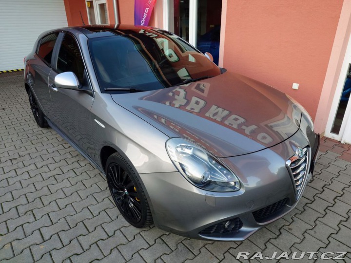 Alfa Romeo Giulietta 2.0 Turismo 103 kW 2013