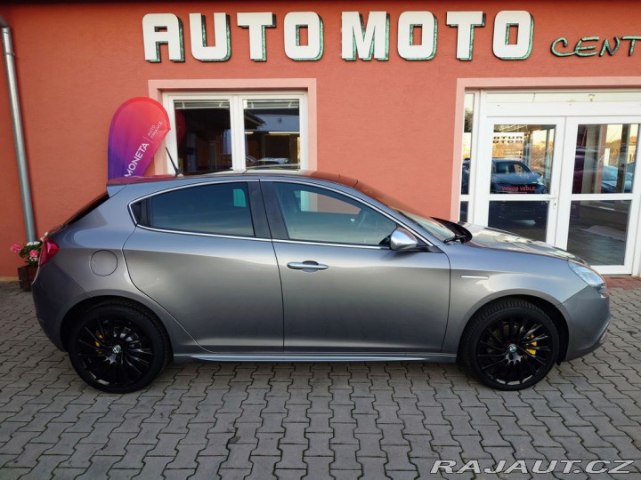 Alfa Romeo Giulietta 2.0 Turismo 103 kW REZERV 2013