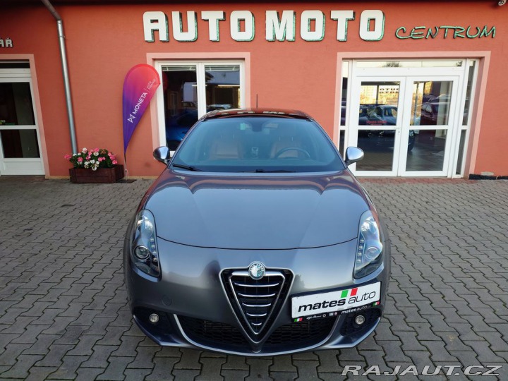 Alfa Romeo Giulietta 2.0 Turismo 103 kW REZERV 2013