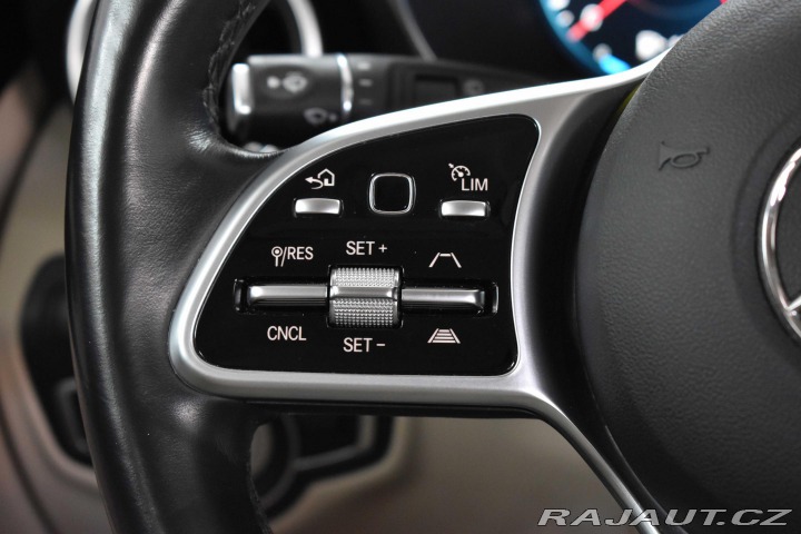 Mercedes-Benz GLC 220d 4MATIC N.TOPENÍ*TAŽN 2020