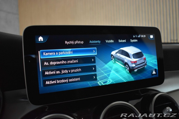 Mercedes-Benz GLC 220d 4MATIC REZERVACE 2020