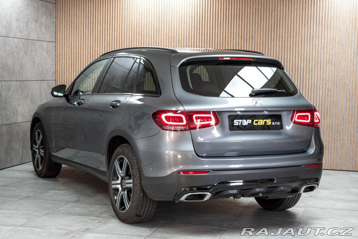 Mercedes-Benz GLC 220d 4MATIC REZERVACE 2020