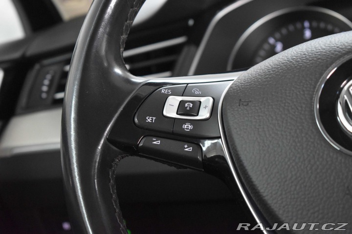 Volkswagen Passat 2.0 TDI HIGHLINE*ACC*TAŽN 2019