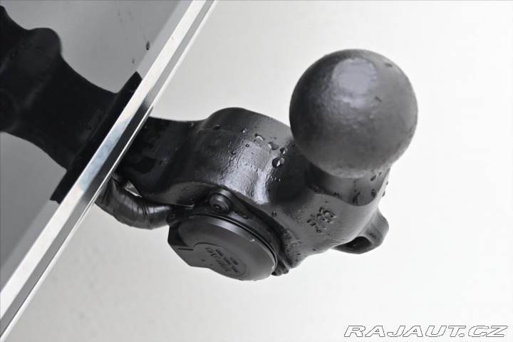 Volkswagen Passat 2,0 TDI 110kW DSG Eleganc 2021