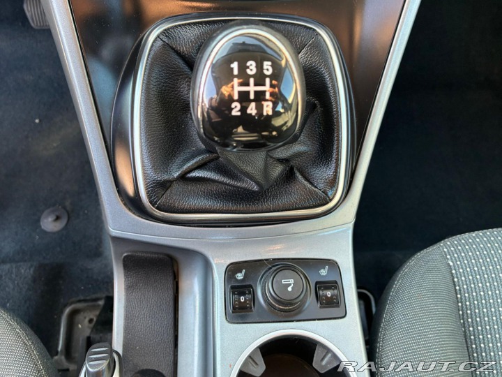 Ford Grand C-MAX 1.6i, 92KW, 4x ZIMNÍ PNEU 2012