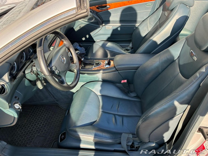 Mercedes-Benz SL 5.0 V8, 225KW 2002