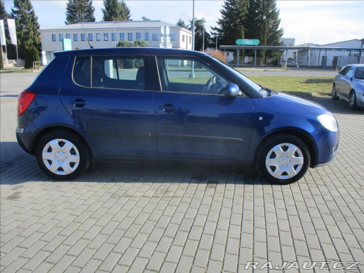 Škoda Fabia 1,4 i 16V 63kw Ambiente, 2008