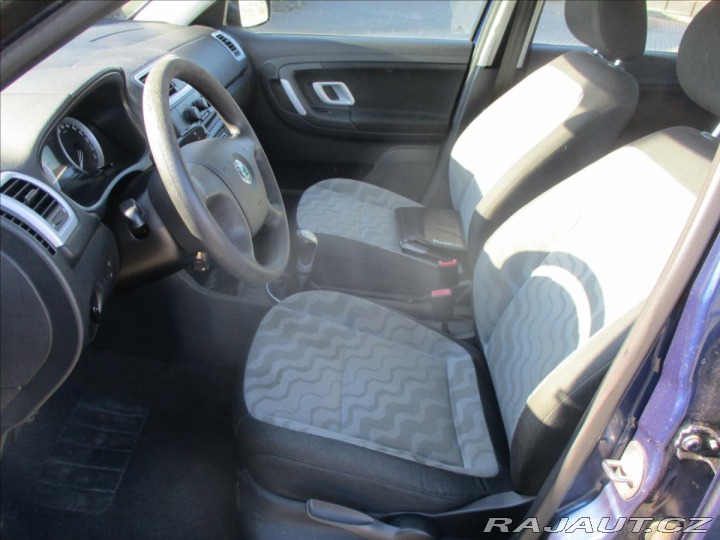 Škoda Fabia 1,4 i 16V 63kw Ambiente, 2008